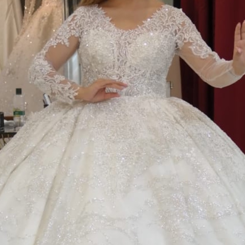 Wedding dress